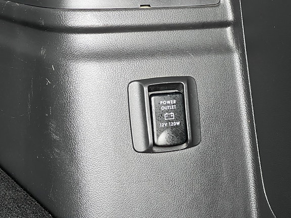 Mitsubishi Outlander 19 of 30