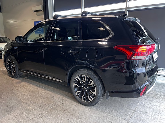 Mitsubishi Outlander 16 of 30