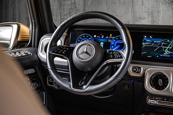 Mercedes-Benz G580 30 of 30