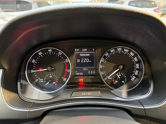 Skoda Fabia 11 of 18