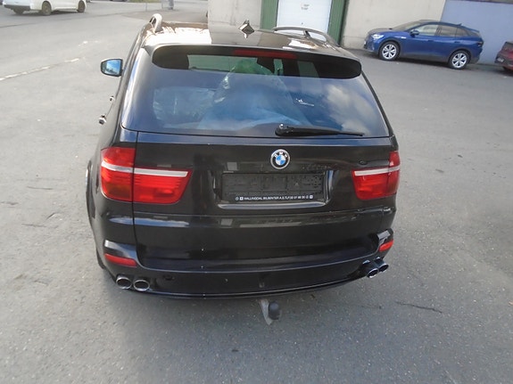 BMW X5 4 of 5