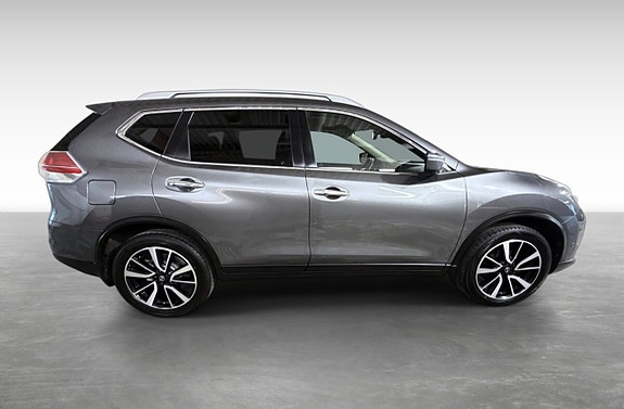 Nissan X-Trail 4 of 5