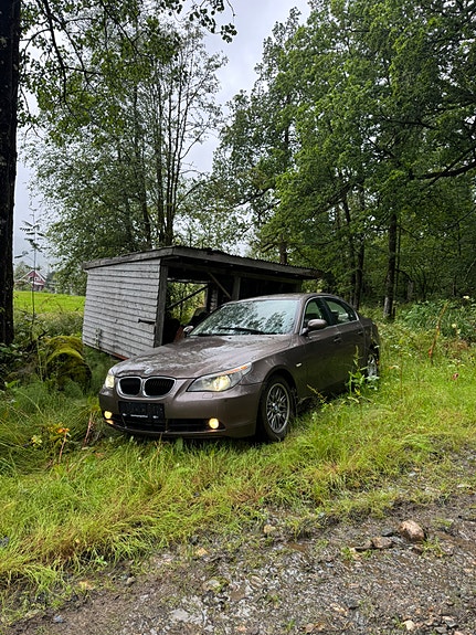 BMW 525d 14 of 28