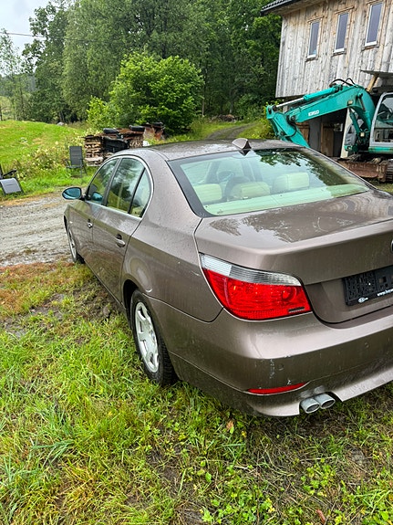 BMW 525d 6 of 28