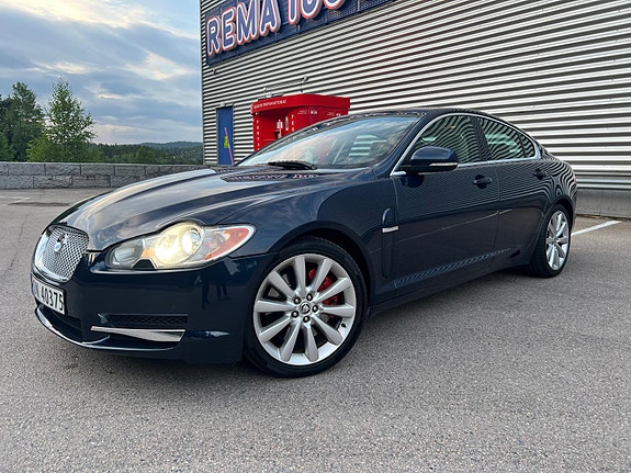 Jaguar XF 14 of 14