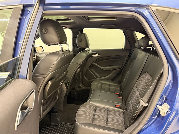 Mercedes-Benz B180 20 of 22