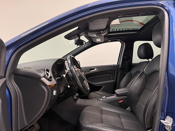 Mercedes-Benz B180 12 of 22
