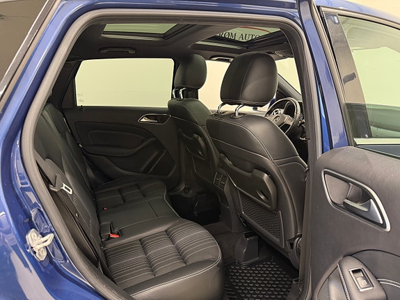Mercedes-Benz B180 22 of 22