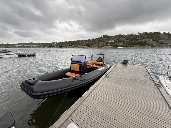 BRIG Navigator 700 Evinrude 250HO - Masse ny elektronikk - HELT NY SERVICE 5 år 2 of 5