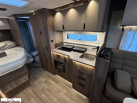 KABE Royal X 810  LXL 30 of 30