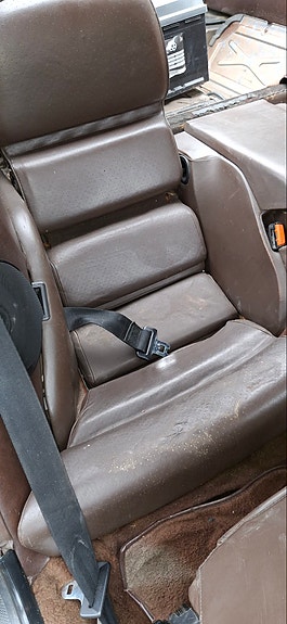 Porsche 928 12 of 28