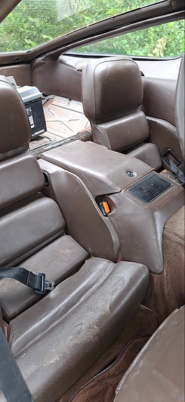 Porsche 928 11 of 28