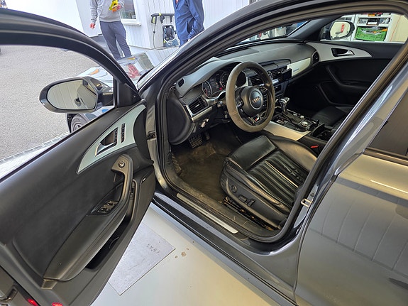Audi A6 14 of 29
