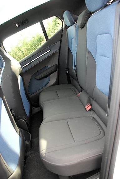 Volvo EX30 16 of 24