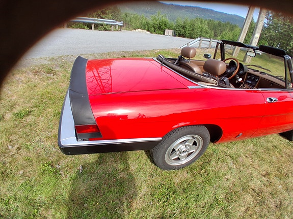 Alfa Romeo Spider 11 of 30