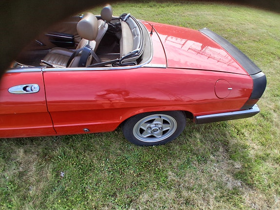 Alfa Romeo Spider 6 of 30