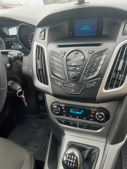 Ford Focus 10 of 29