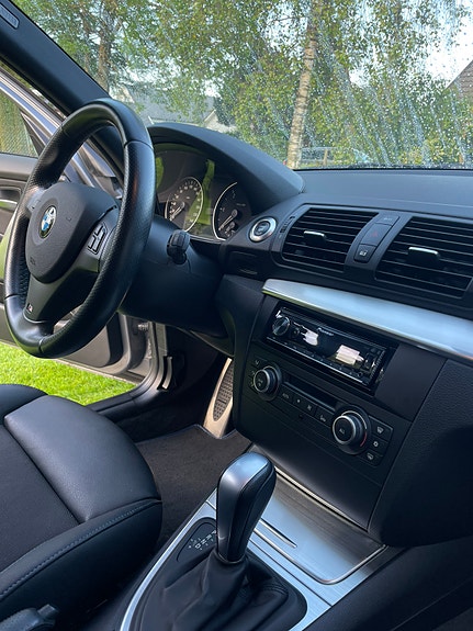 BMW 118d 12 of 17