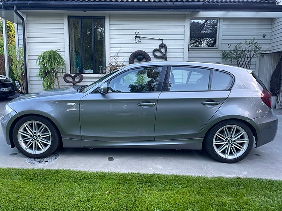 BMW 118d 3 of 17