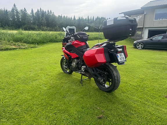 BMW S 1000 XR 3 of 6