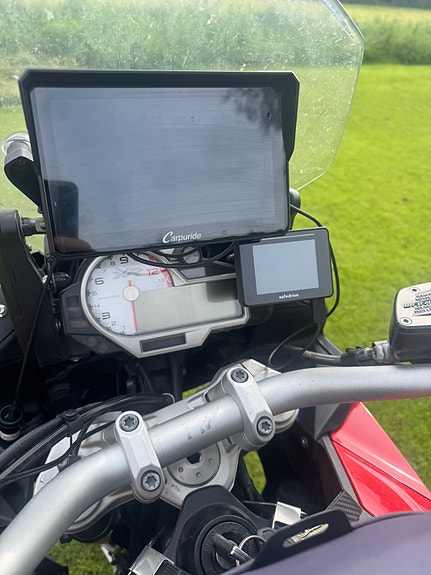 BMW S 1000 XR 4 of 6
