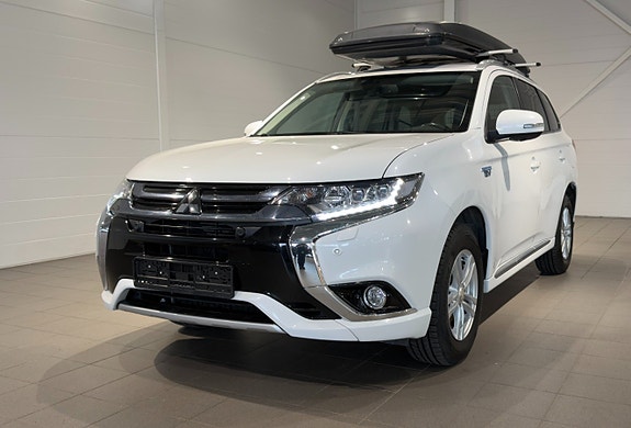 Mitsubishi Outlander 2 of 30