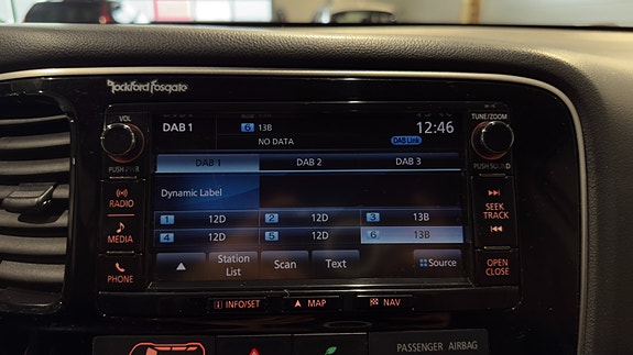 Mitsubishi Outlander 23 of 30