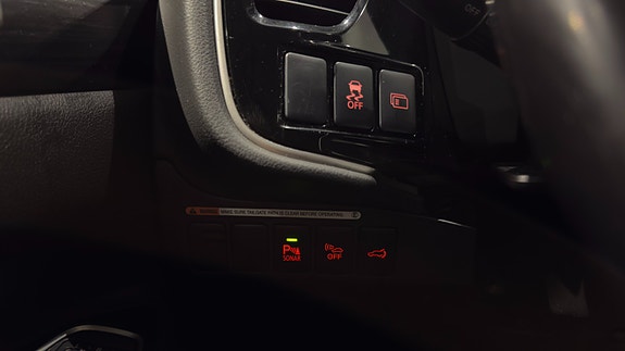 Mitsubishi Outlander 30 of 30