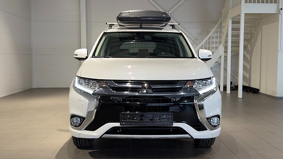 Mitsubishi Outlander 3 of 30