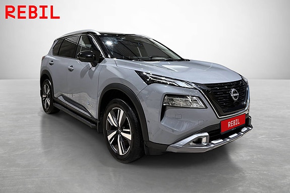 Nissan X-Trail 3 of 5