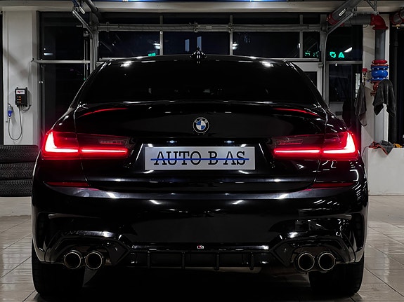 BMW 330e 4 of 30