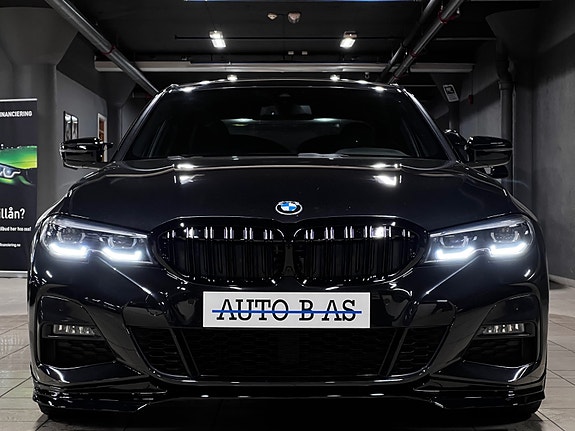 BMW 330e 8 of 30
