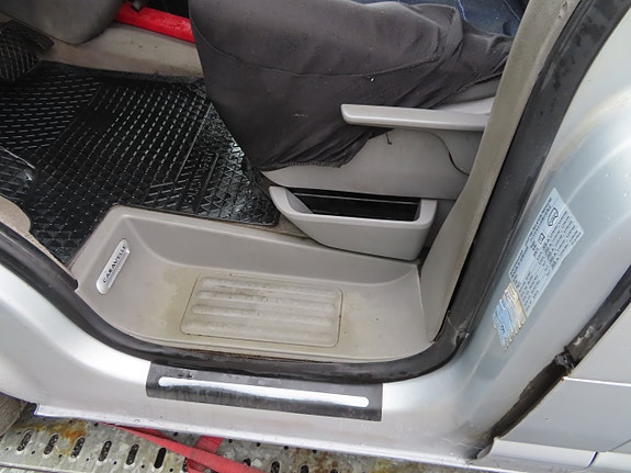 Volkswagen Transporter 14 of 30