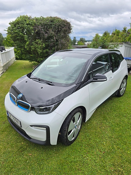 BMW i3 3 of 12