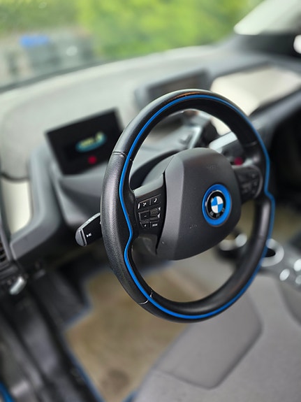 BMW i3 11 of 12