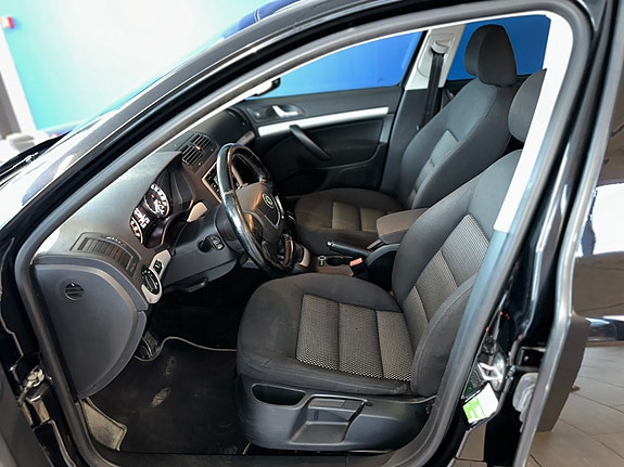 Skoda Octavia 18 of 29
