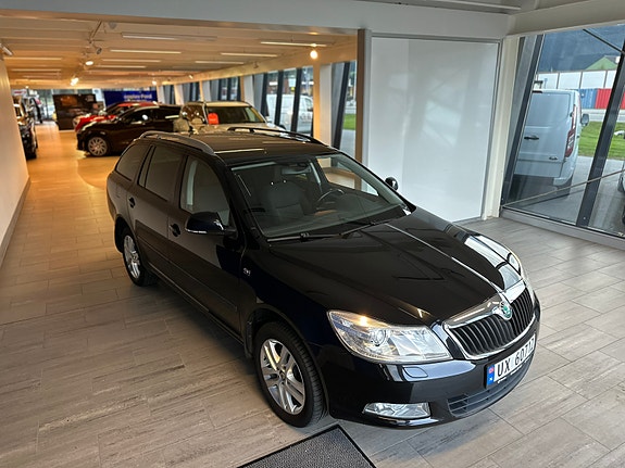 Skoda Octavia 6 of 29