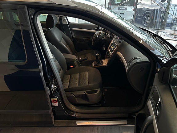 Skoda Octavia 25 of 29