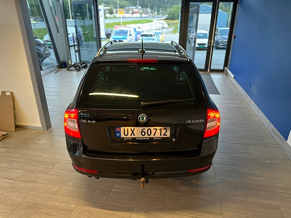 Skoda Octavia 8 of 29