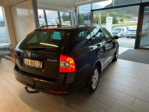Skoda Octavia 9 of 29