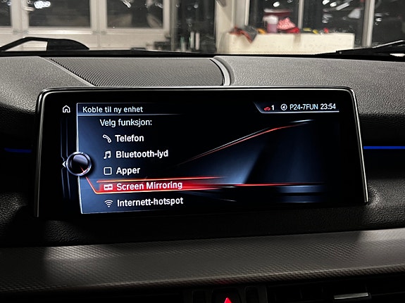 BMW X5 27 of 30