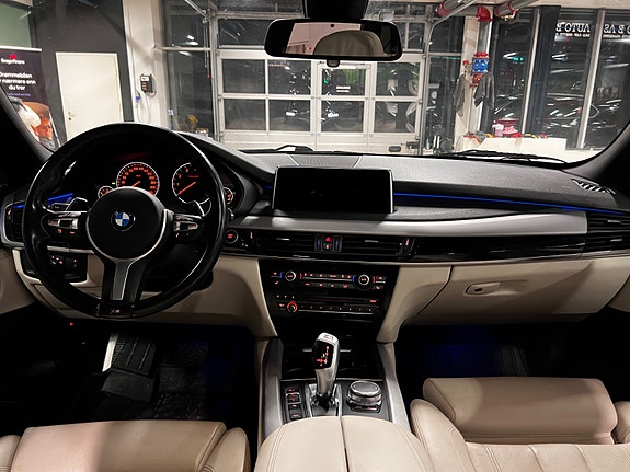 BMW X5 24 of 30