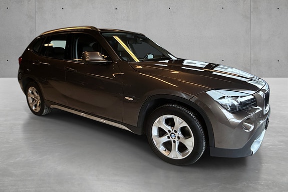 BMW X1 3 of 10