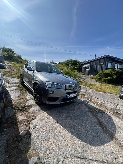 BMW X3 3 of 11