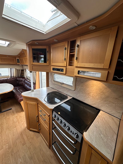 KABE Royal 780 GLE (Køyesenger, micro, midtsittegruppe, godt vedlikehold) 27 of 28