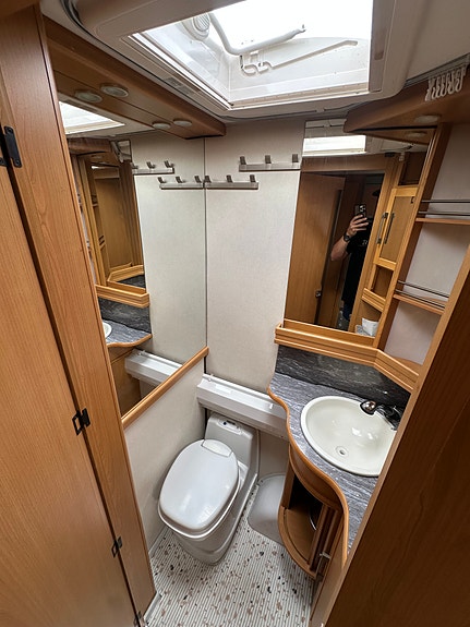 KABE Royal 780 GLE (Køyesenger, micro, midtsittegruppe, godt vedlikehold) 19 of 28