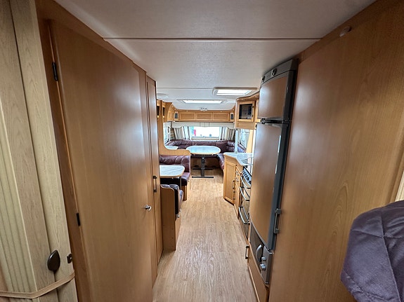 KABE Royal 780 GLE (Køyesenger, micro, midtsittegruppe, godt vedlikehold) 24 of 28