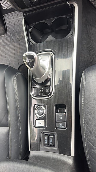 Mitsubishi Outlander 10 of 12