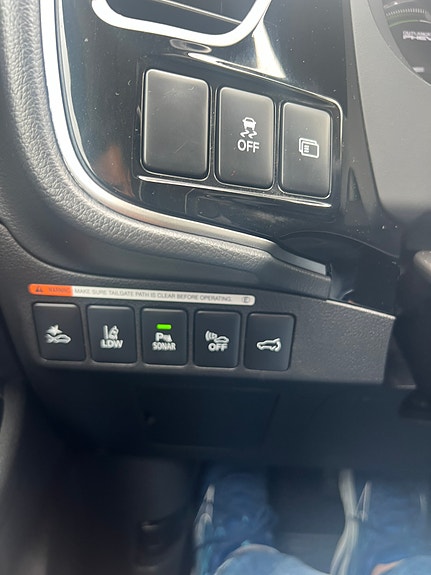 Mitsubishi Outlander 12 of 12