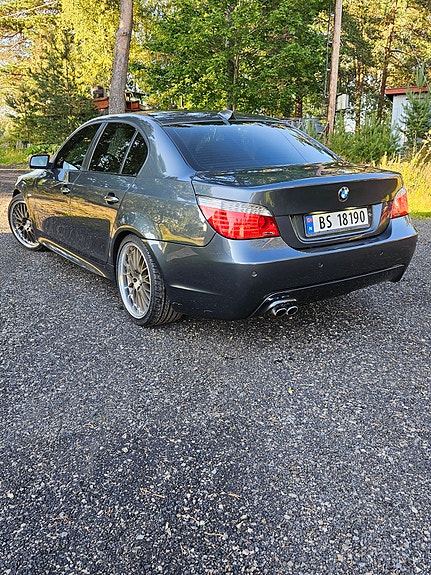 BMW 525d 5 of 19